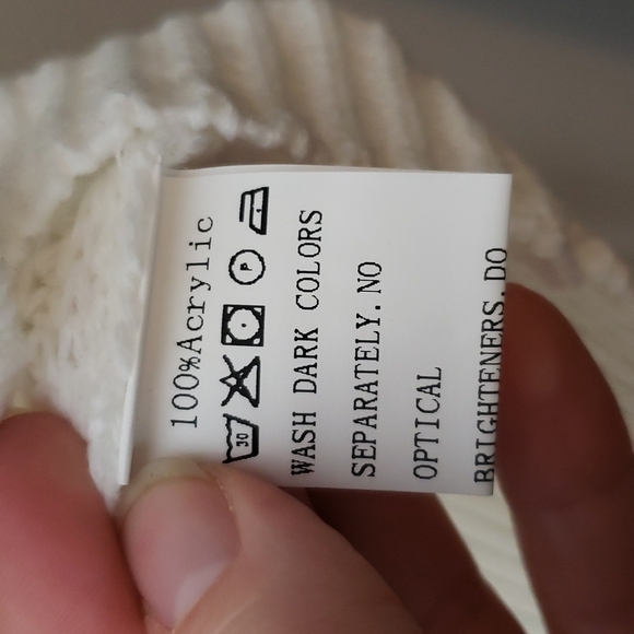 White knit sweater, lace up sleeve detail, loose crew neck, slight crop, women L - Picture 4 of 5